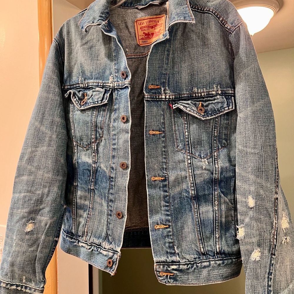 Levi's Faded Blue Distressed Denim Jacket Size M